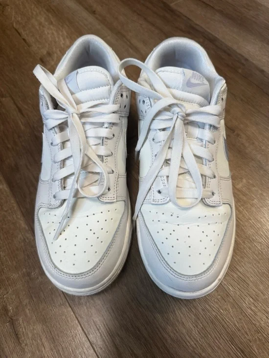 Women's Dunk Low 'Sail Oxygen Purple' VGUC Size 8 - Picture 3 of 6